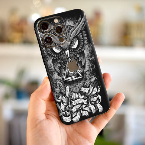 Black Owl Mobile Skin