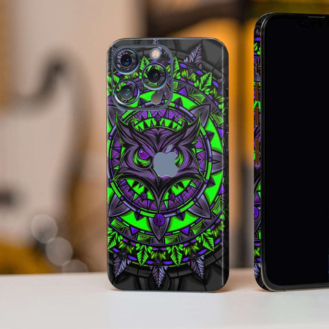 Mighty Green Owl Mobile Skin